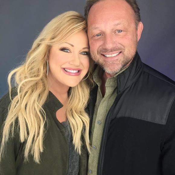 Meet your Posher, Lacinda - Picture 1 of 1